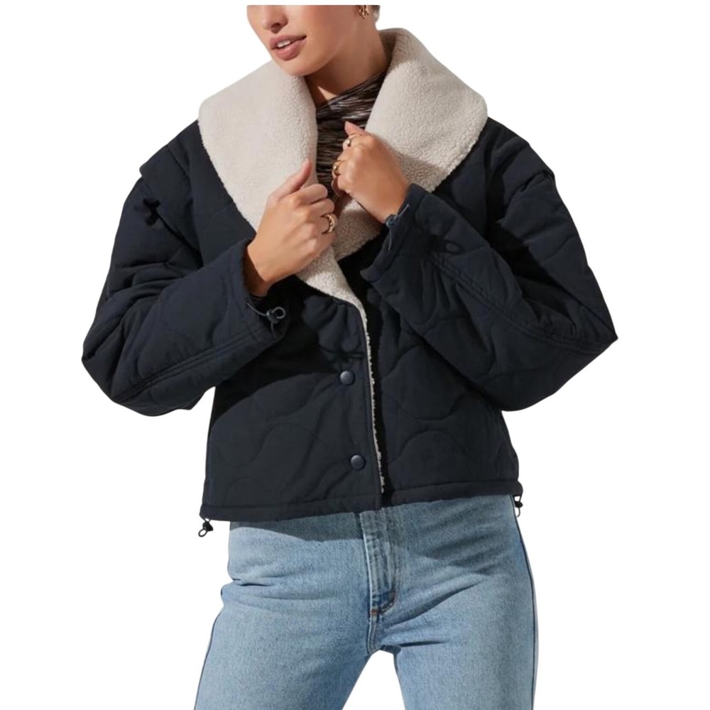 ASTR The Label Nadine Quilted Faux Shearling Jacket Navy Cream M $188